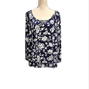 🚨EUC Old Navy Navy Blue & White Floral Long Sleeve Top